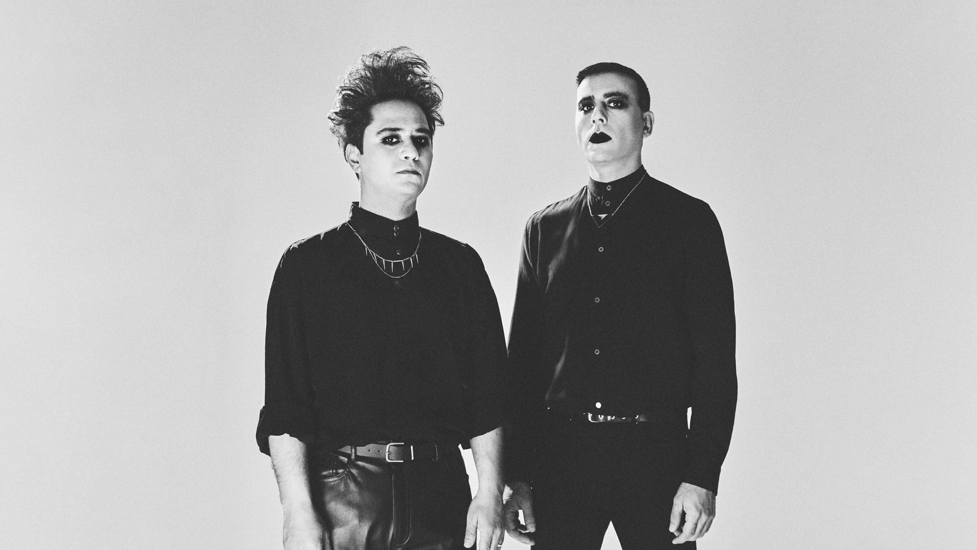 She Past Away: Turkse darkwave-sensatie