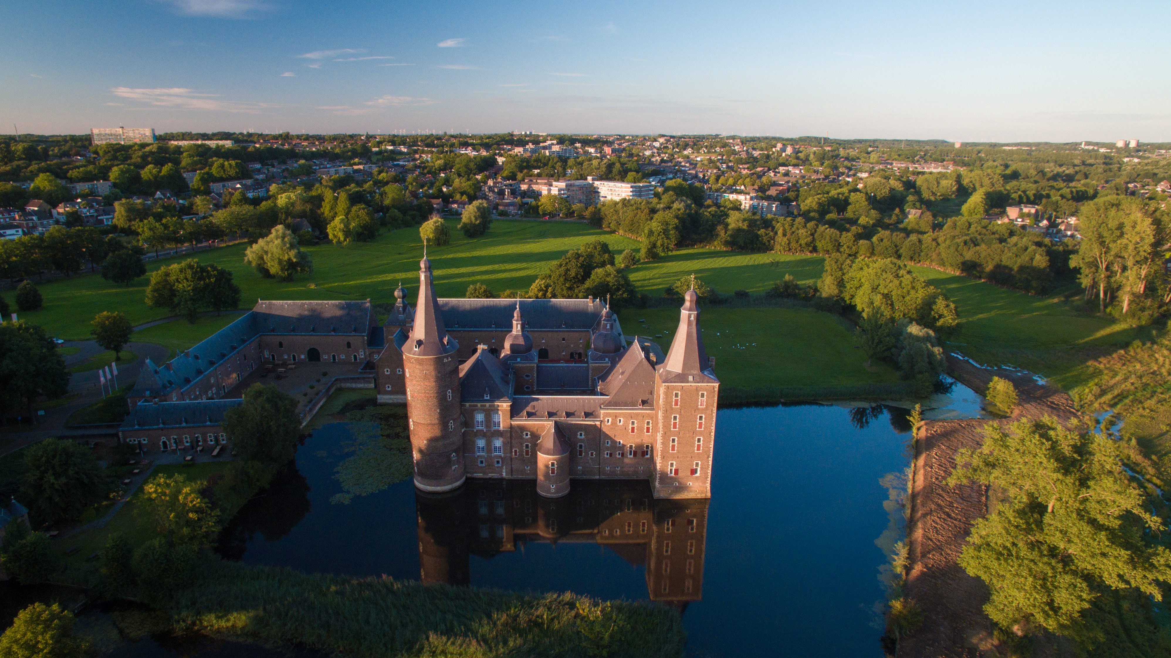 Waterwandeling - Kasteel Hoensbroek