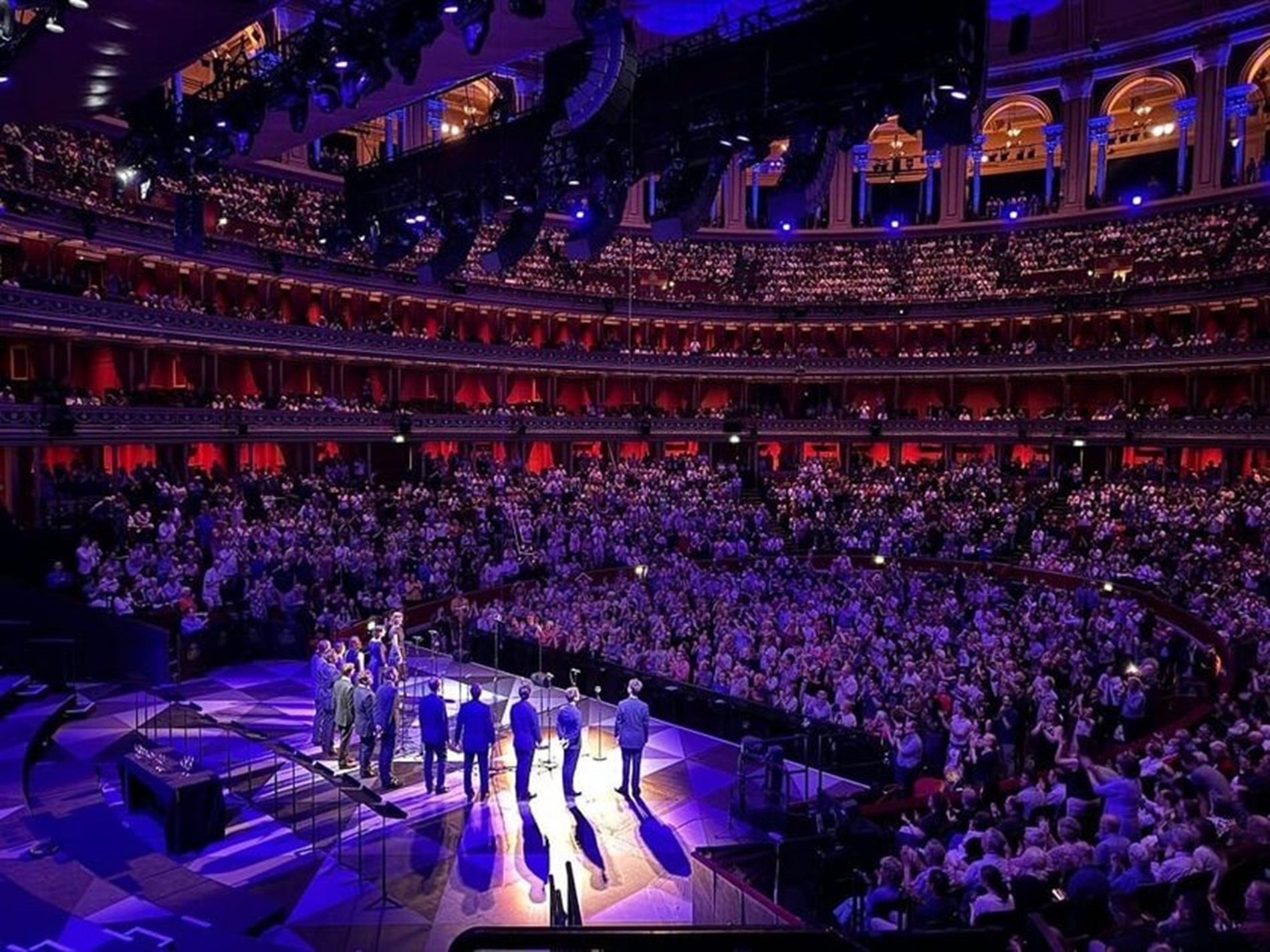 The King’s Singers & Voces8 (GB) - Stars